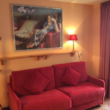 Residenze Sonnenschein Casa Rossa Aparthotel Villabassa Exterior foto